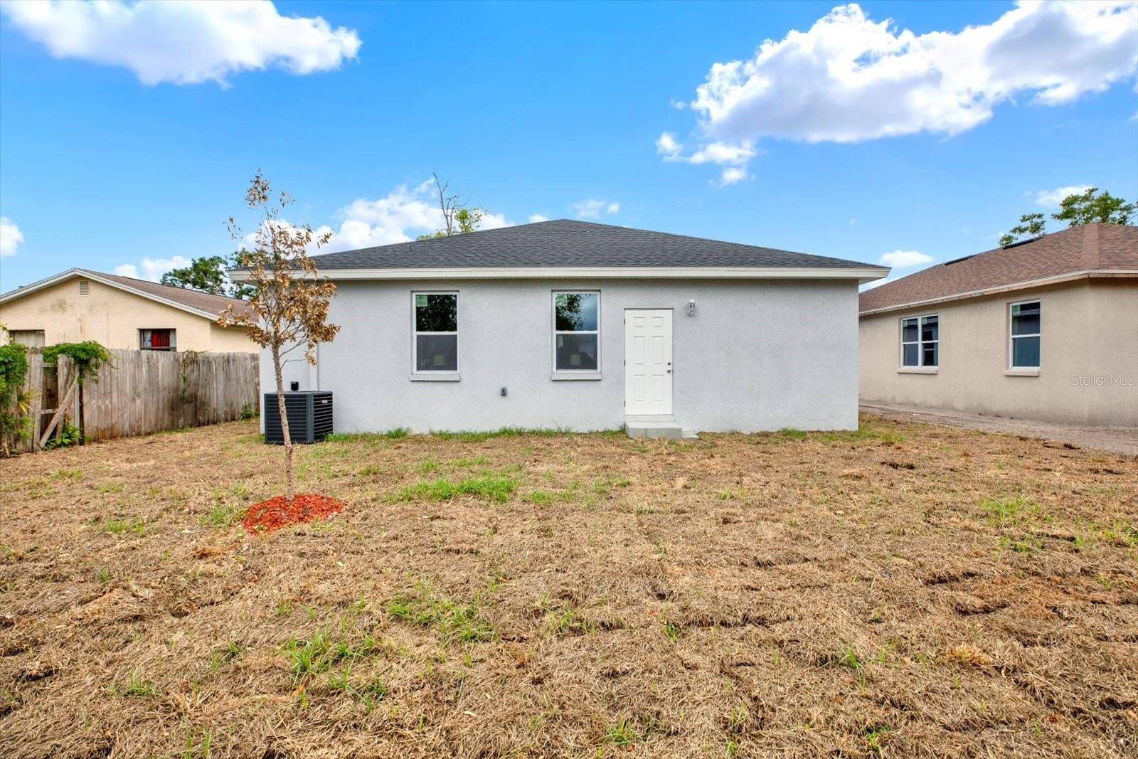 Image 21 of 24 For 4071 45th Avenue N
