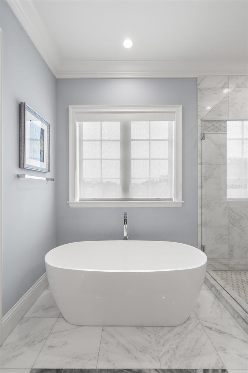 Image 38 of 60 For 419 Shore Crest Drive