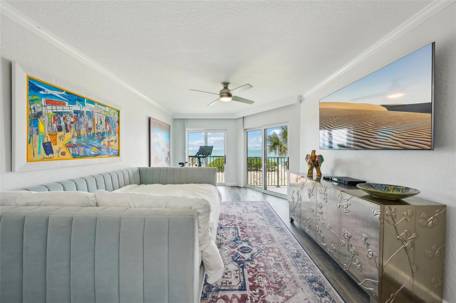 Image 24 of 59 For 7564 Bayshore Drive 302
