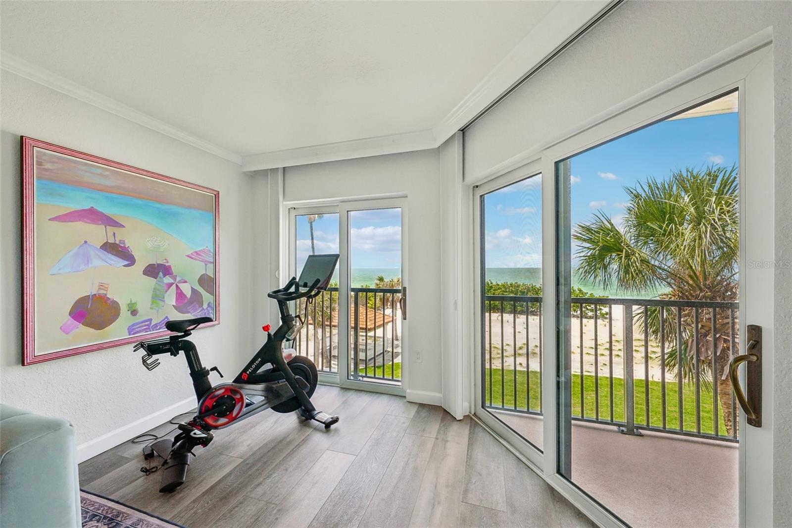 Image 25 of 59 For 7564 Bayshore Drive 302