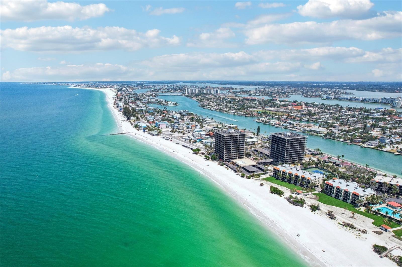 Image 56 of 59 For 7564 Bayshore Drive 302