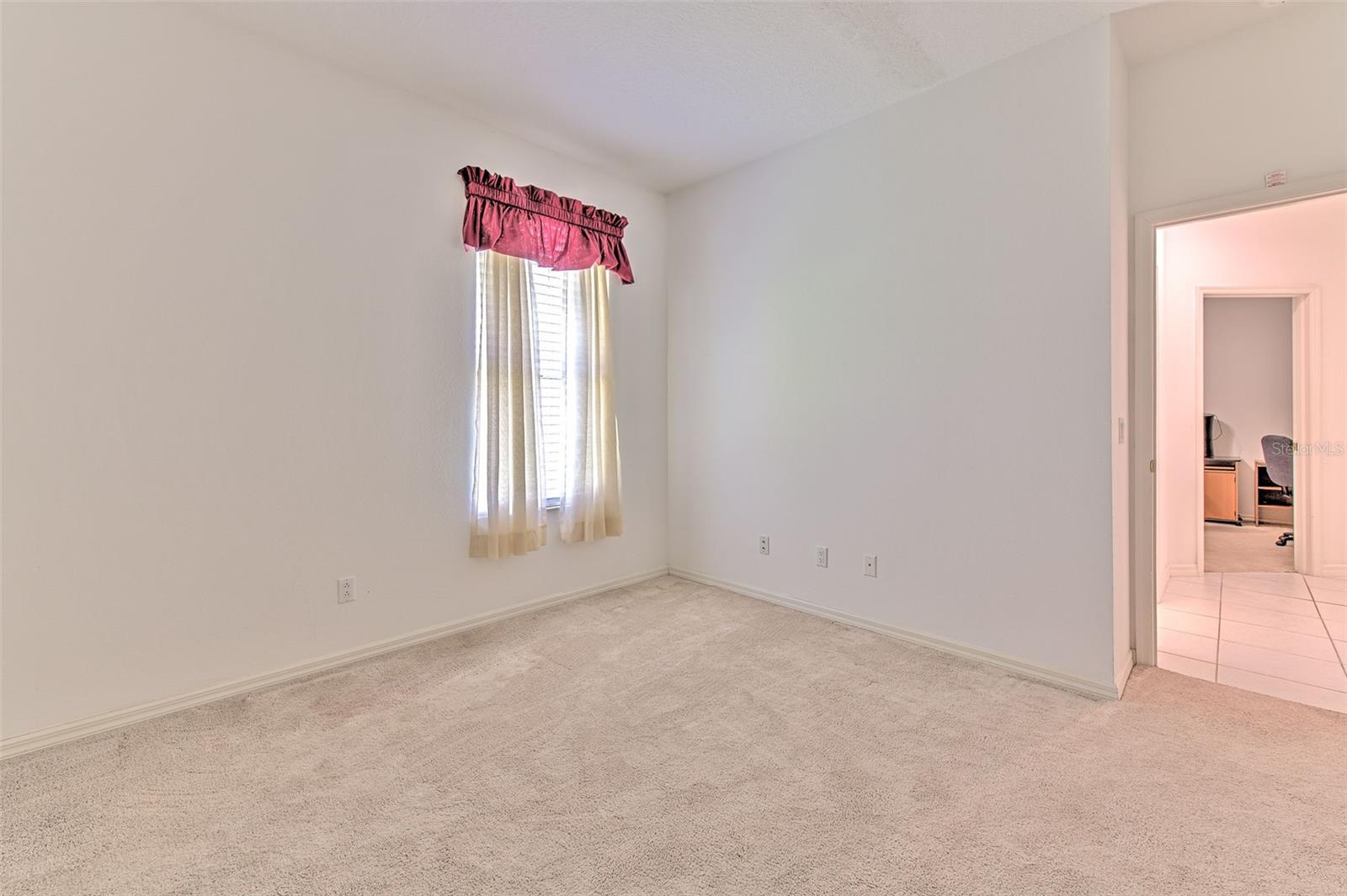 Image 34 of 86 For 3350 Stonebridge Trl