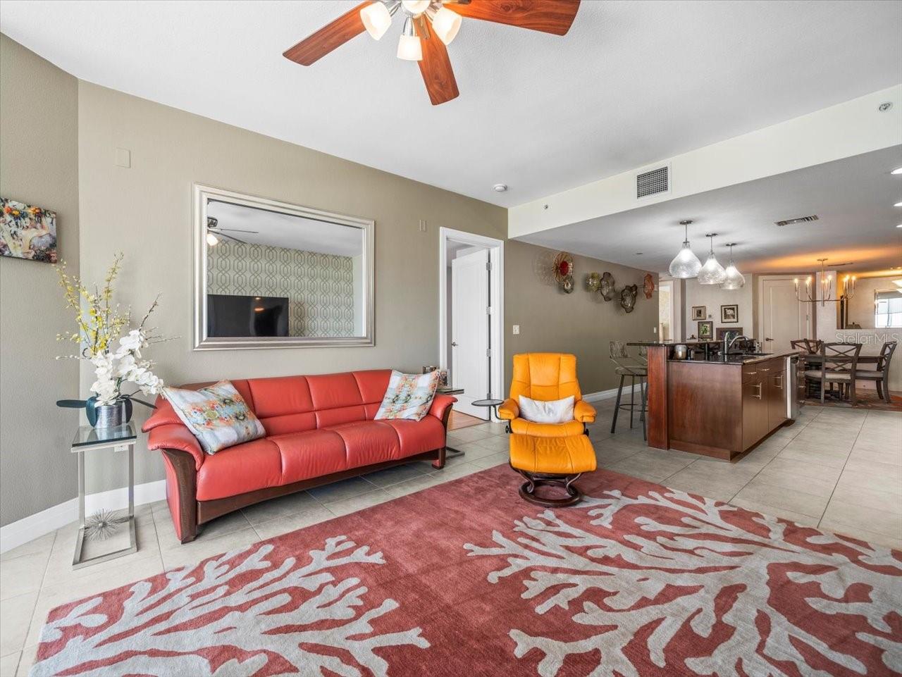 Image 30 of 64 For 331 Cleveland Street 906