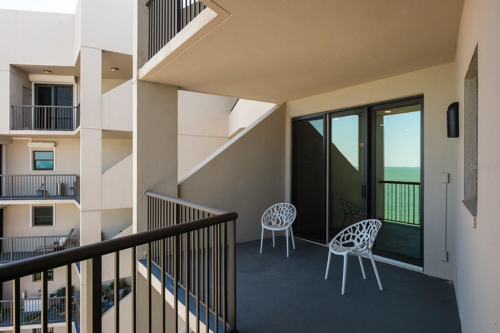 Image 36 of 51 For 1600 Gulf Boulevard 1112