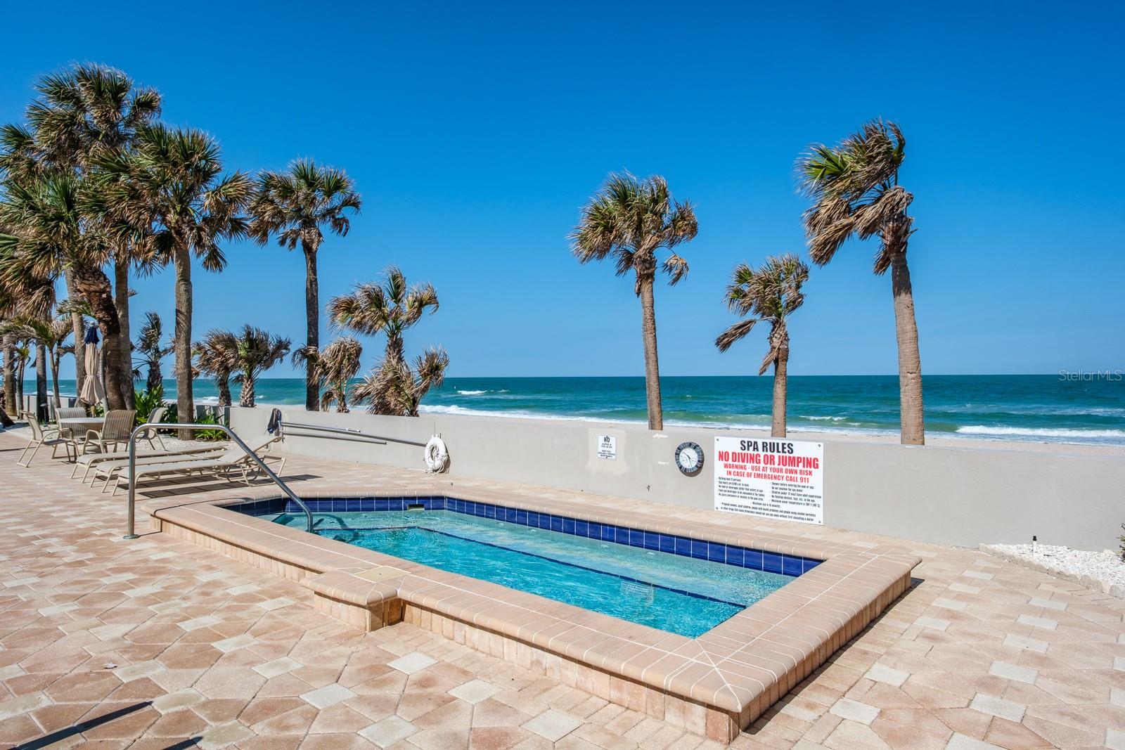 Image 41 of 51 For 1600 Gulf Boulevard 1112