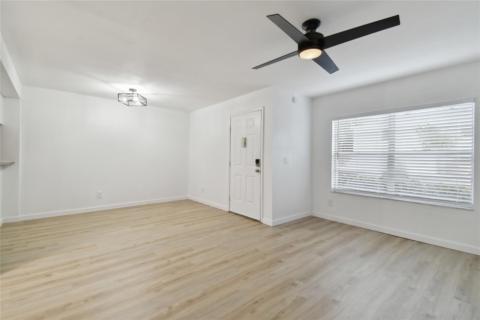Image 5 of 20 For 5440 Macdill Avenue 1e