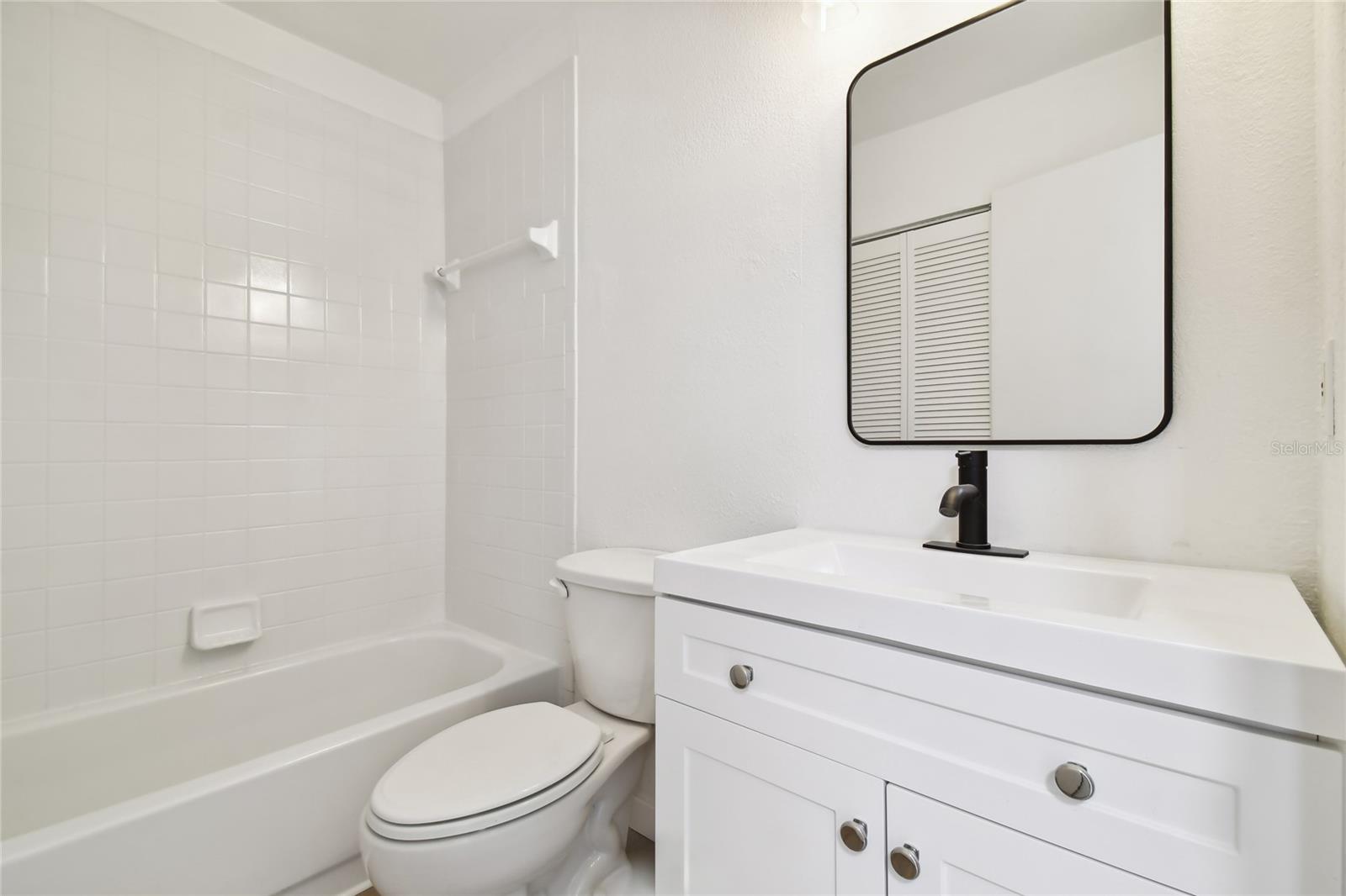 Image 6 of 20 For 5440 Macdill Avenue 1e