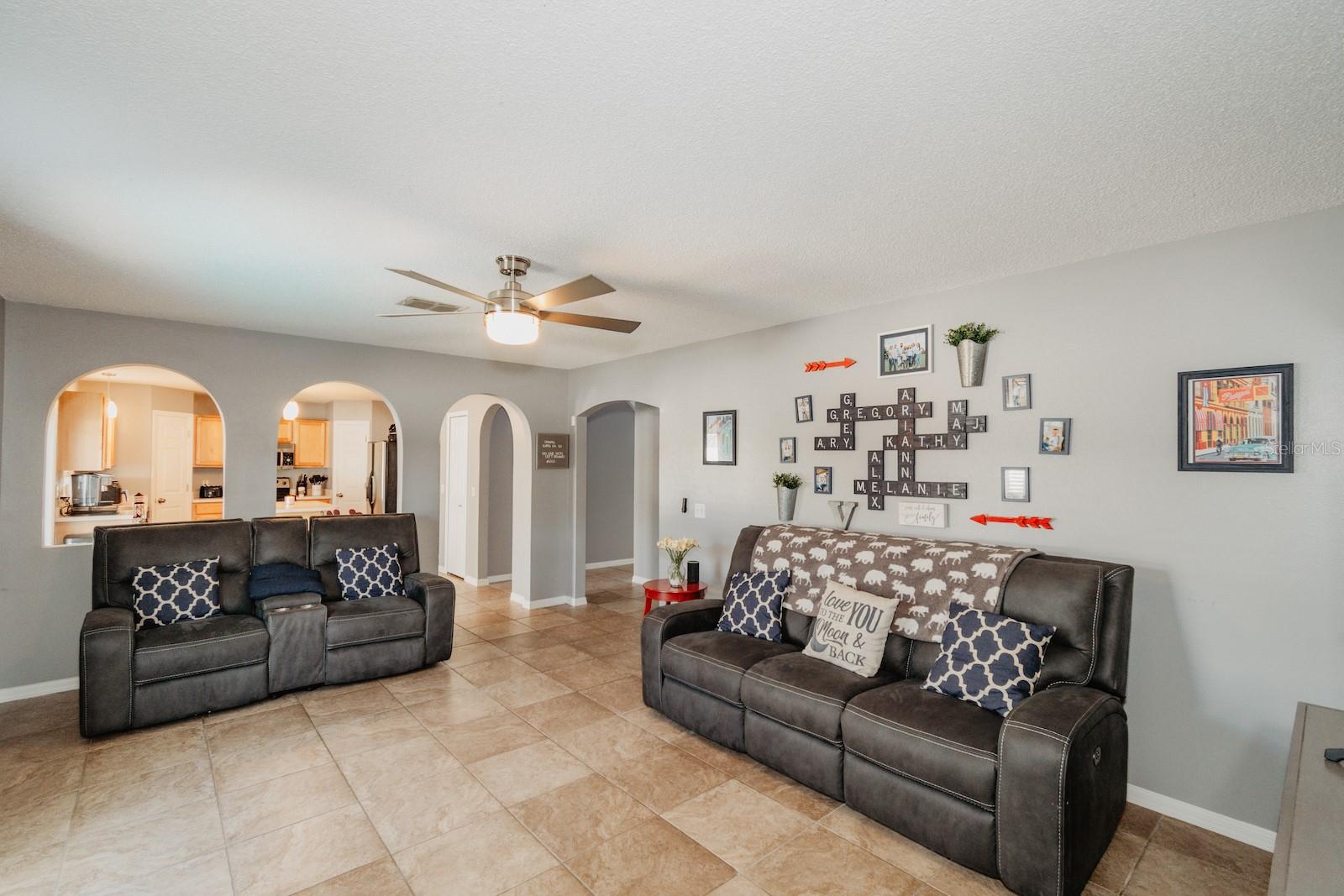 Image 40 of 49 For 1808 Ashton Drive E