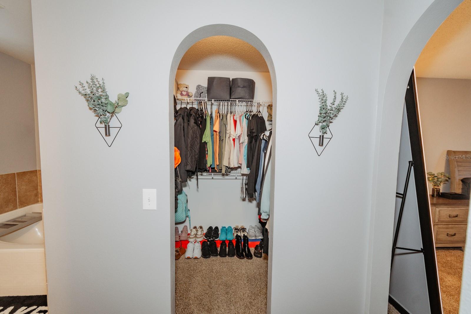 Image 44 of 49 For 1808 Ashton Drive E