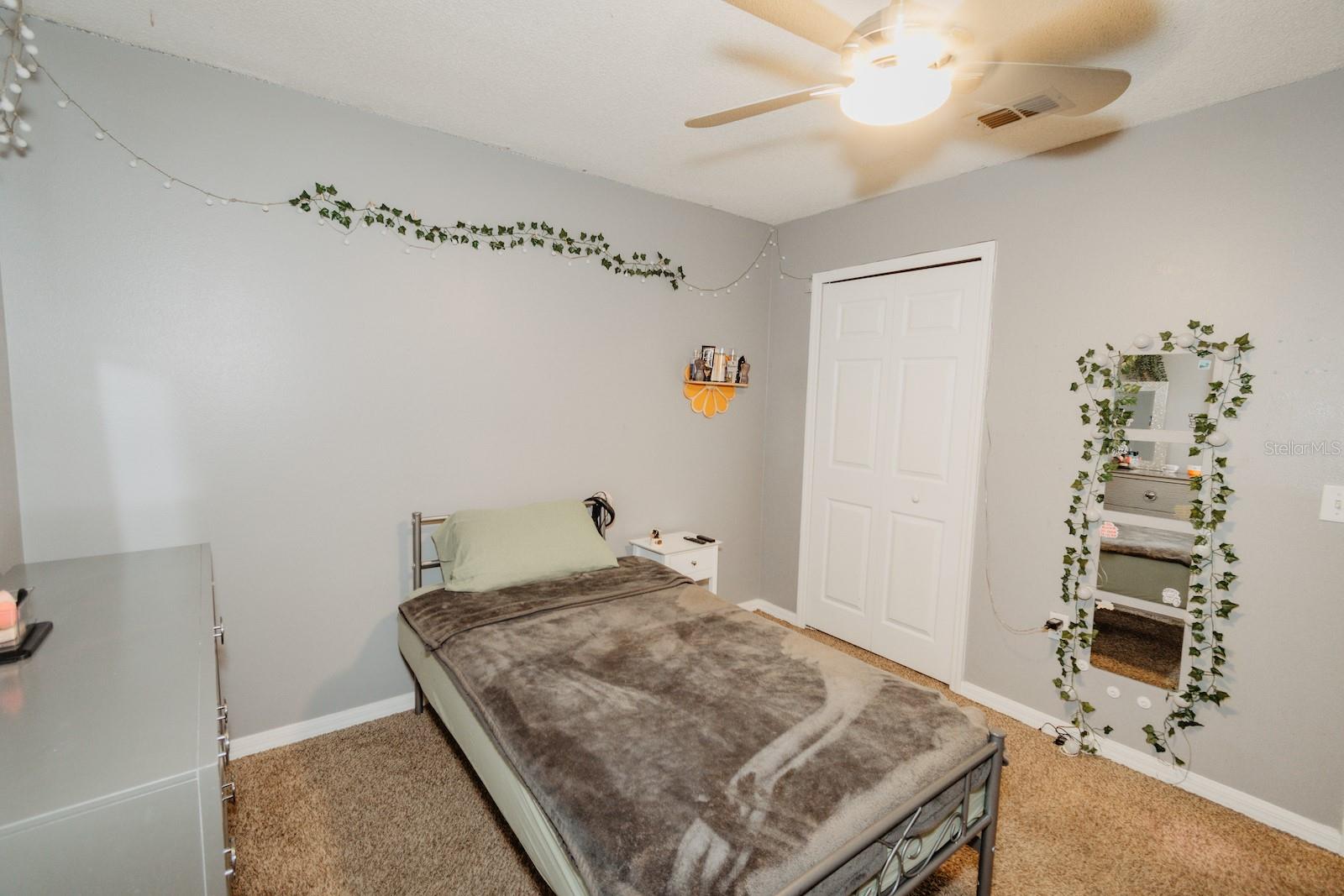 Image 6 of 49 For 1808 Ashton Drive E
