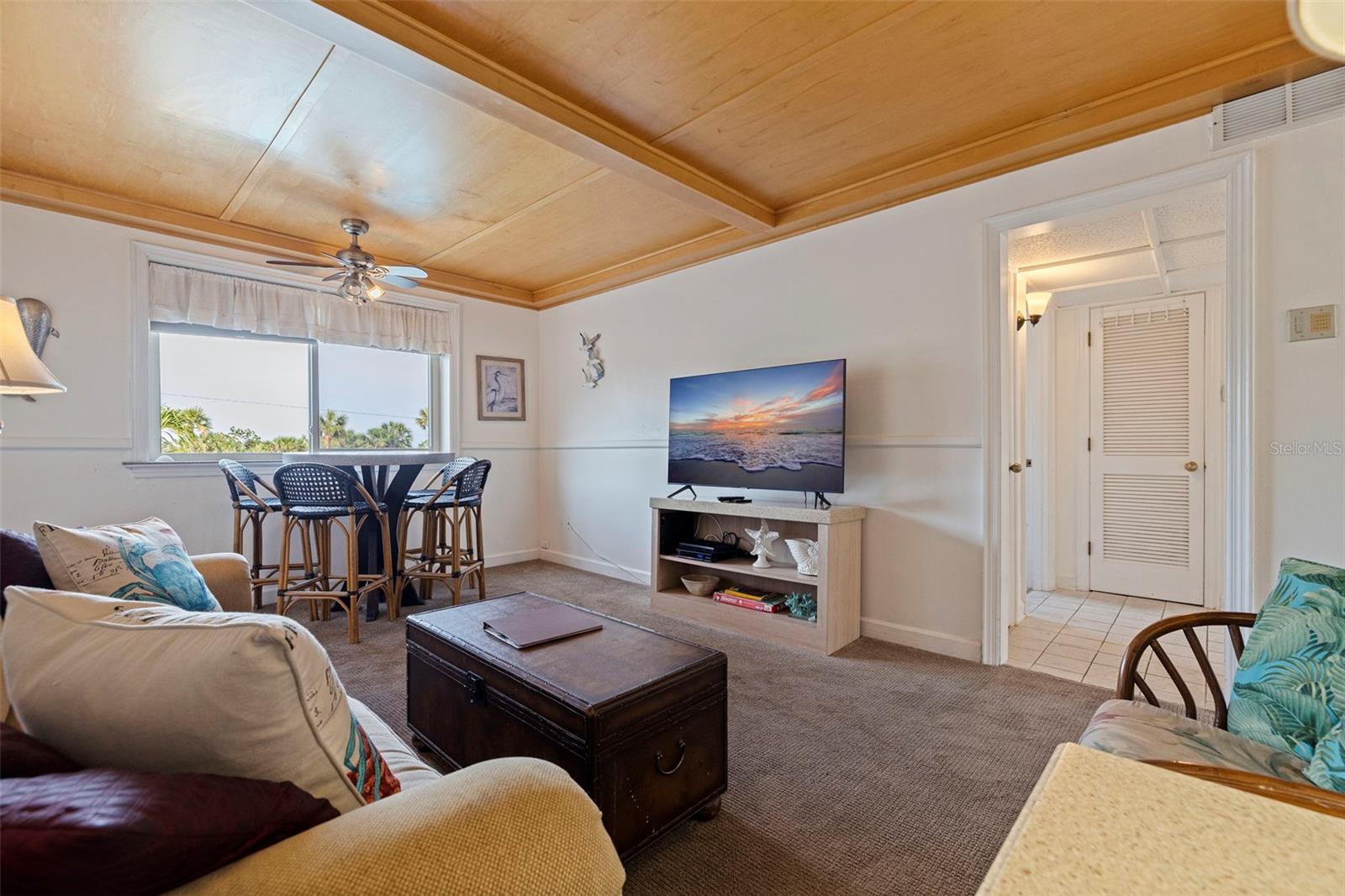 Image 6 of 37 For 6700 Sunset Way 303