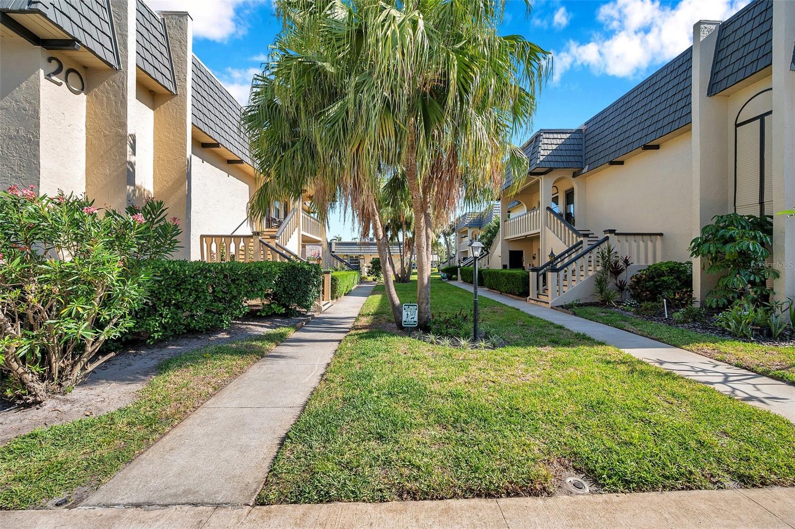 Details for 2003 Cordova Green, SEMINOLE, FL 33777