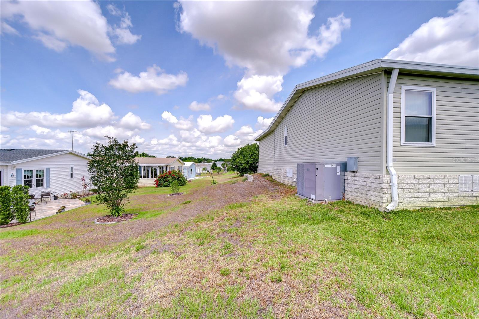 Image 12 of 42 For 37642 Landis Avenue