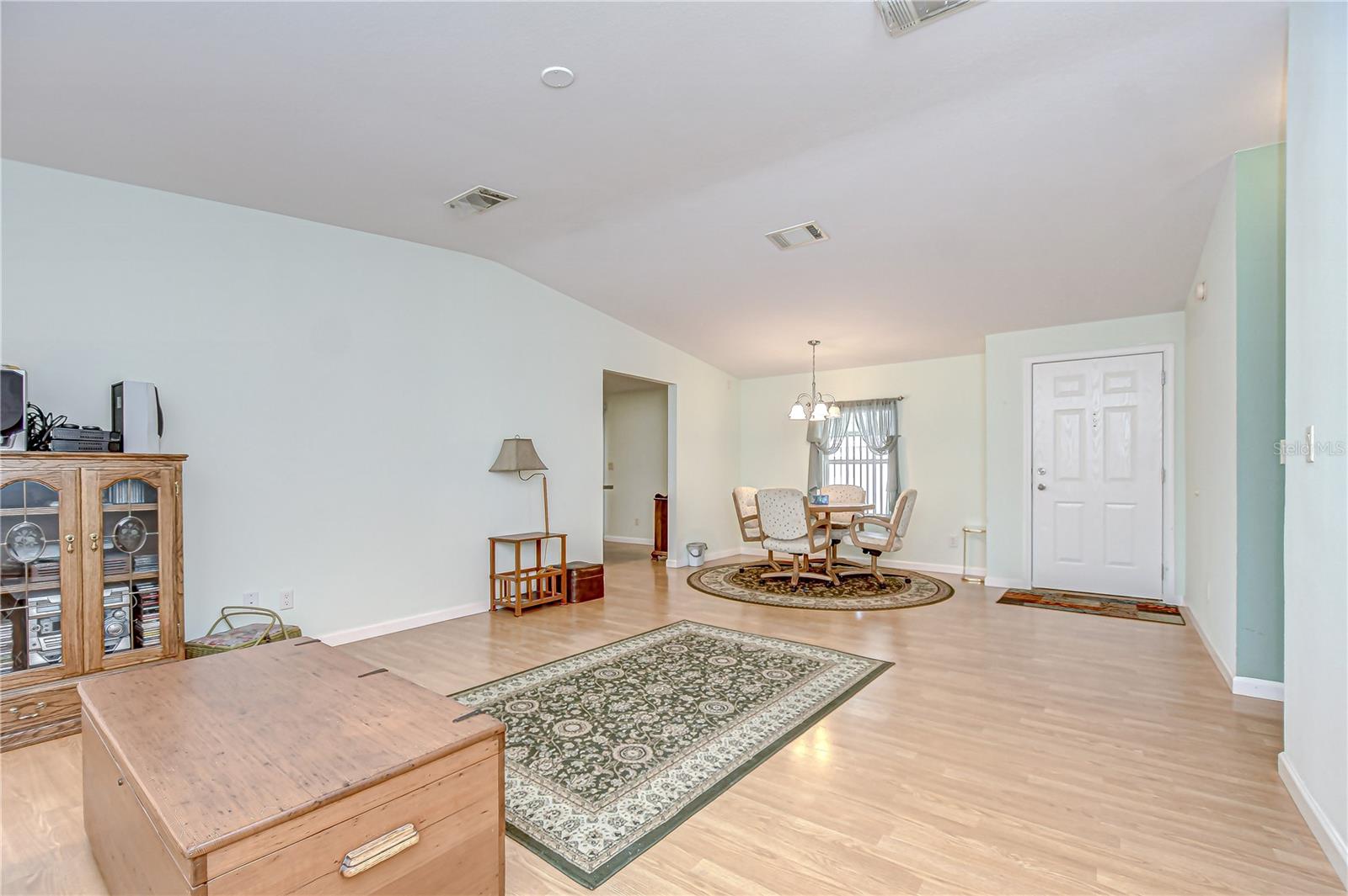 Image 17 of 42 For 37642 Landis Avenue