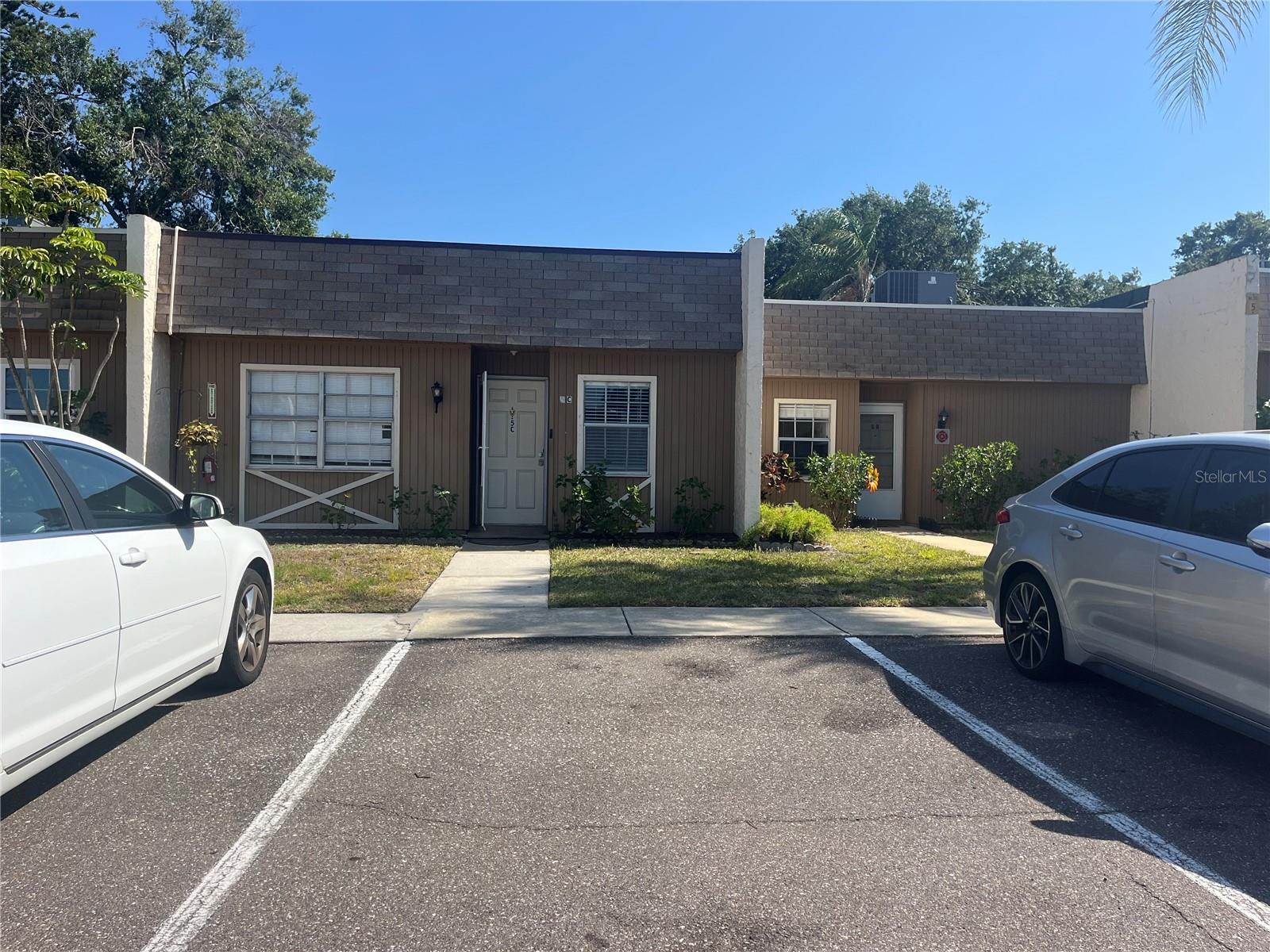 Image 16 of 31 For 11511 113th Street 5c