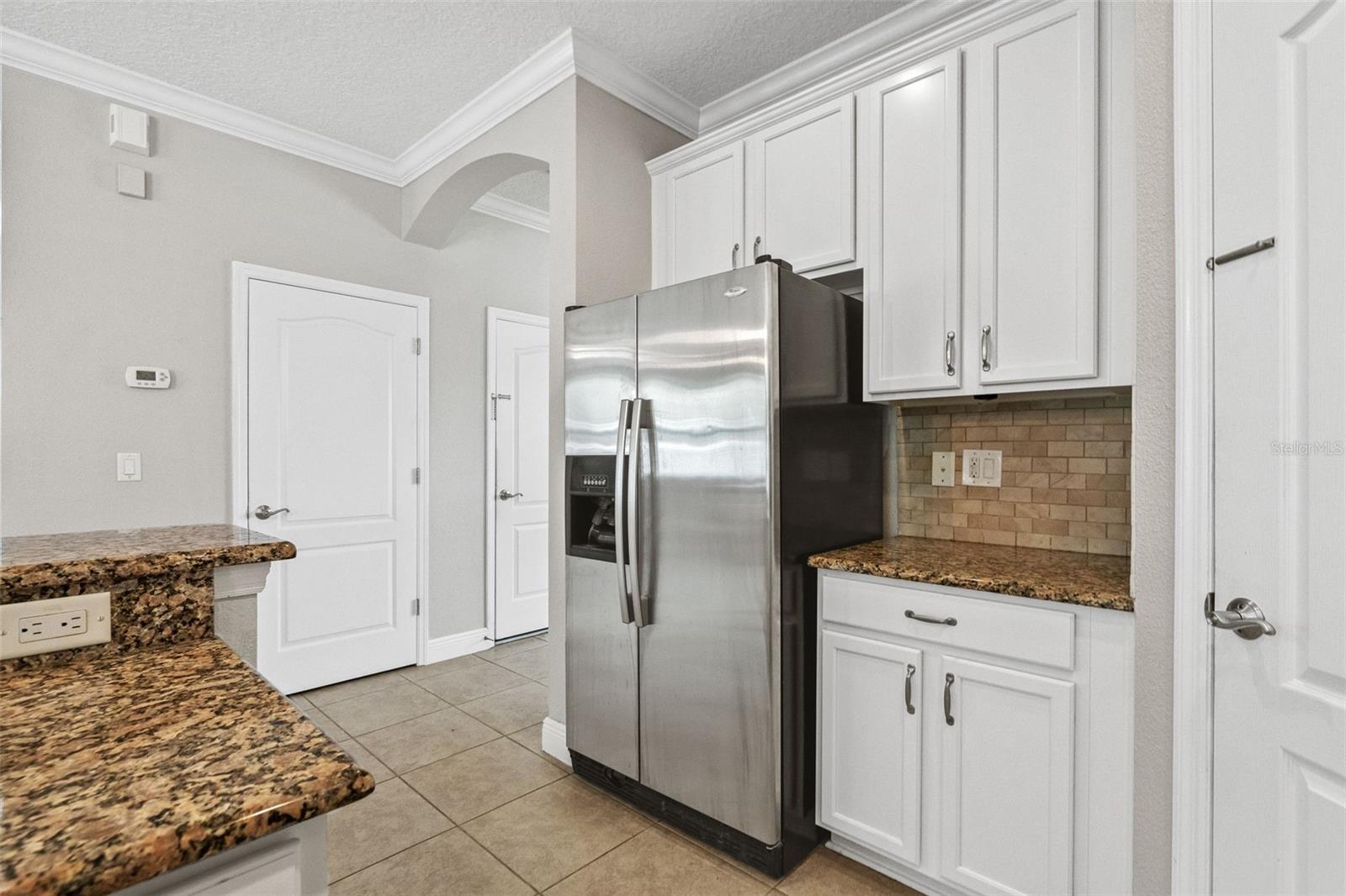 Image 16 of 48 For 7710 Desoto Street