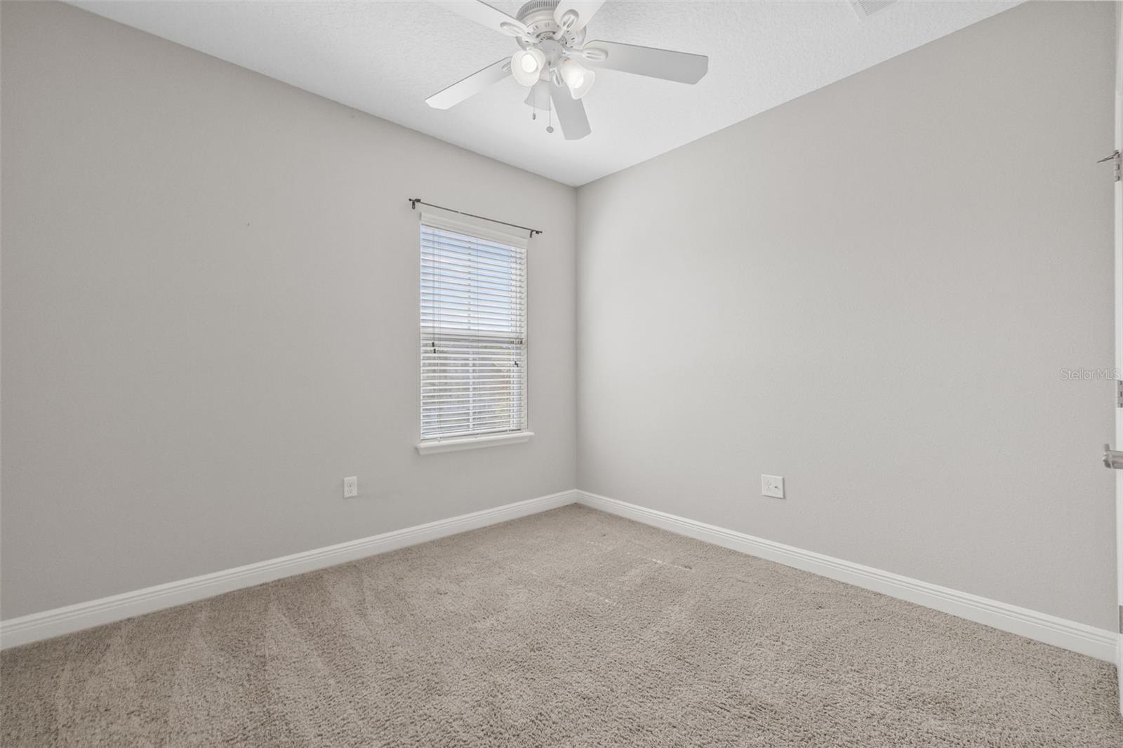 Image 40 of 48 For 7710 Desoto Street