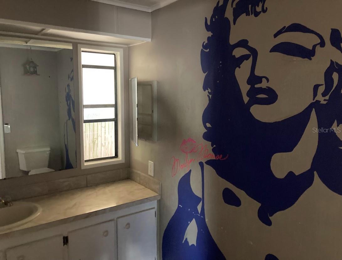 Listing photo id 1 for 12240 Seminole Boulevard 14