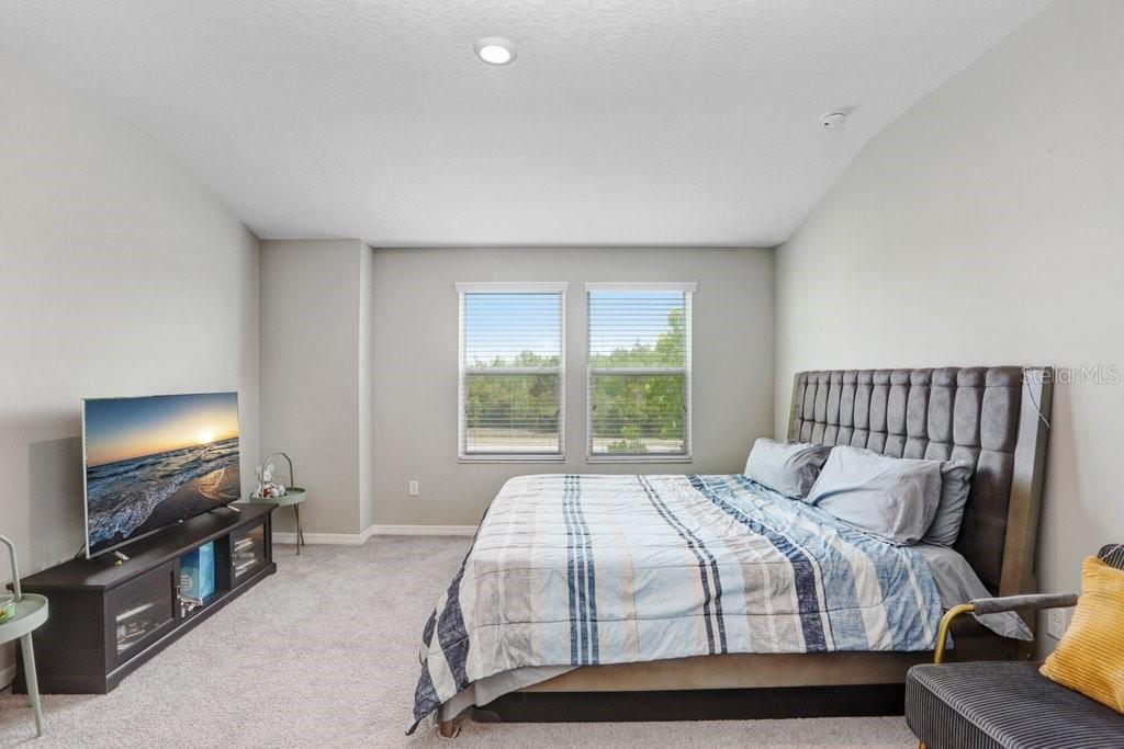 Image 4 of 20 For 29901 Southwell Lane