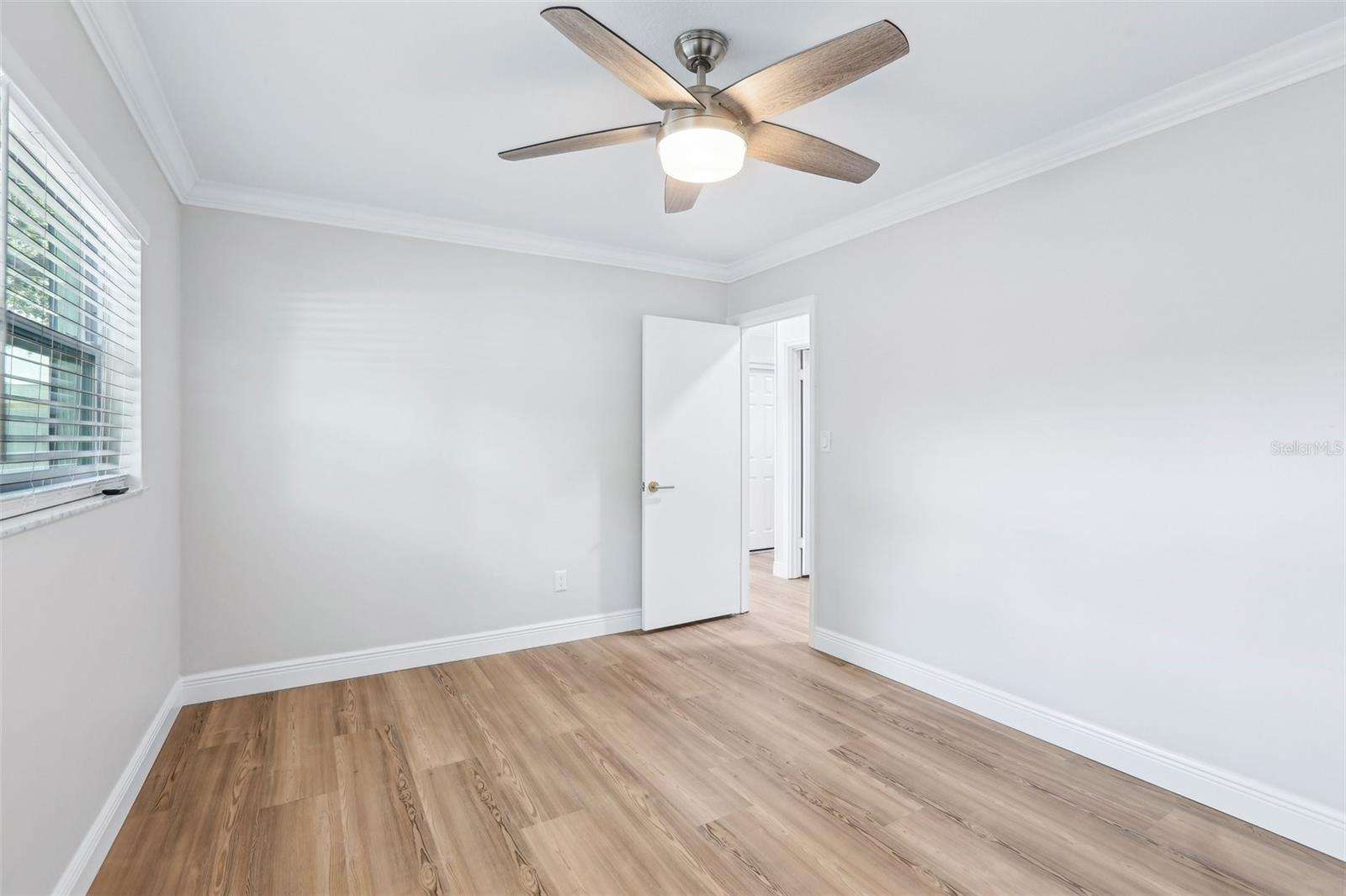 Image 18 of 38 For 1332 Marjohn Avenue