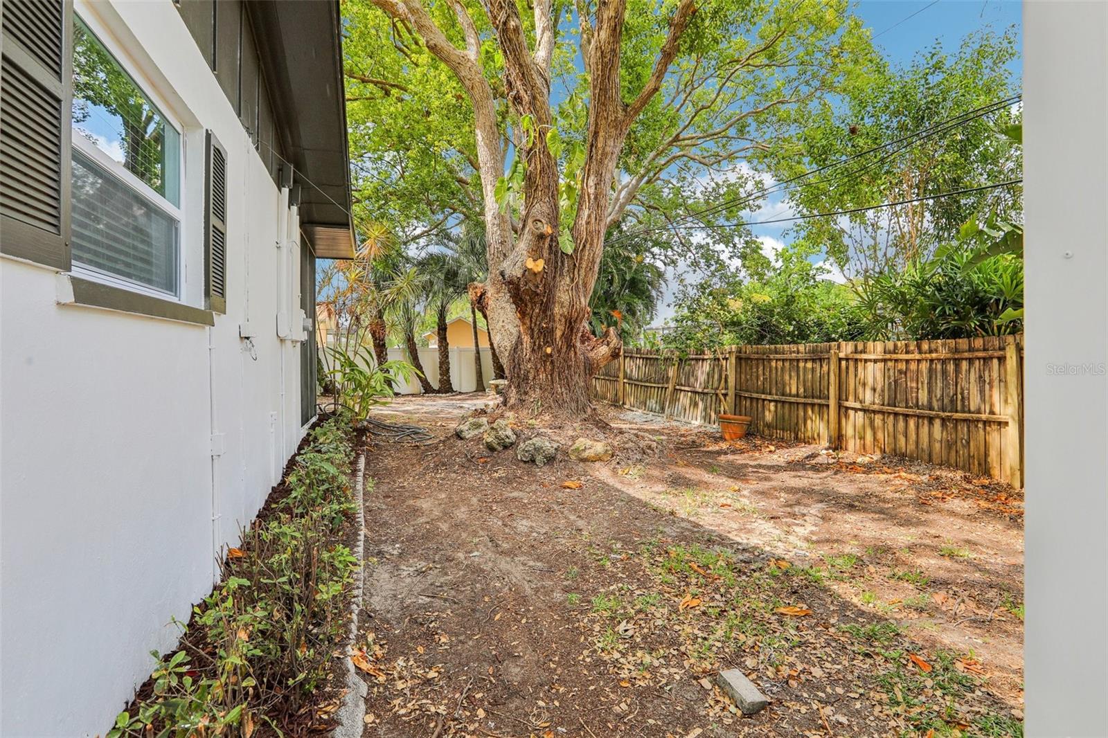 Image 34 of 38 For 1332 Marjohn Avenue