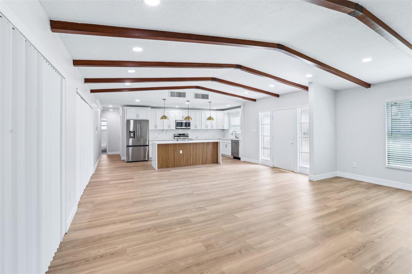 Image 7 of 38 For 1332 Marjohn Avenue