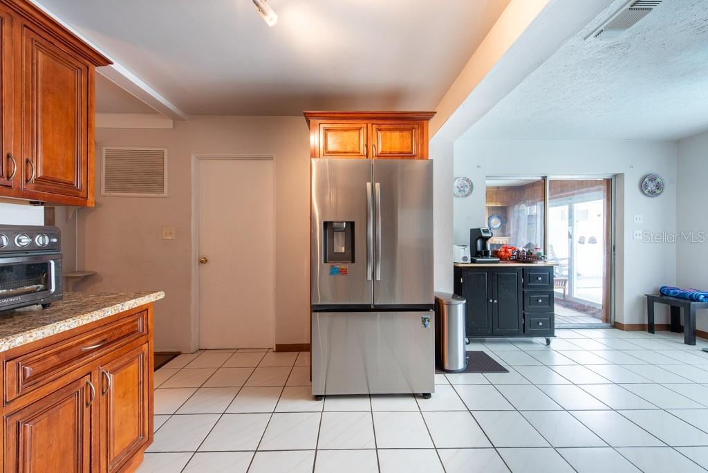 Image 12 of 47 For 8305 75th Place