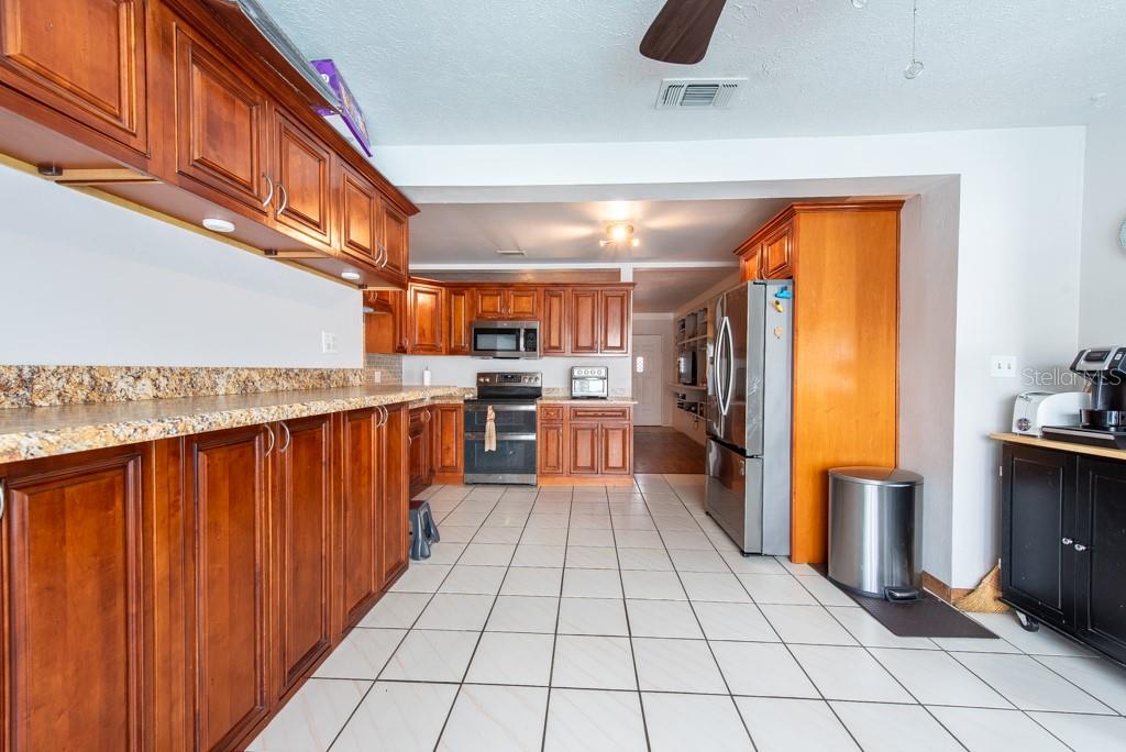 Image 14 of 47 For 8305 75th Place