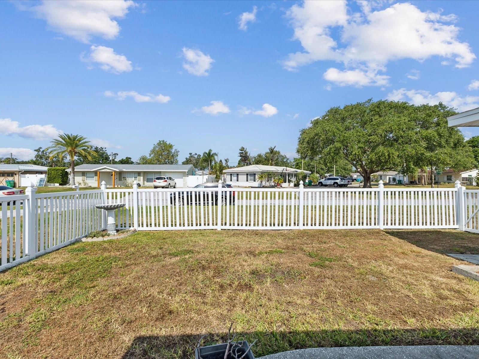 Image 15 of 21 For 5812 52nd Avenue N