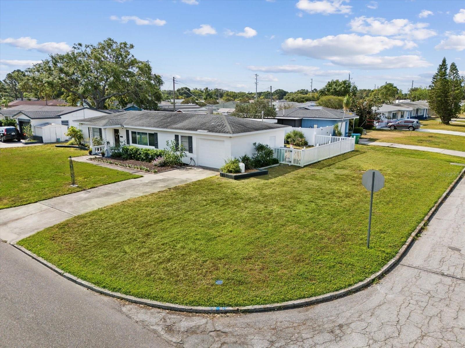Image 18 of 21 For 5812 52nd Avenue N