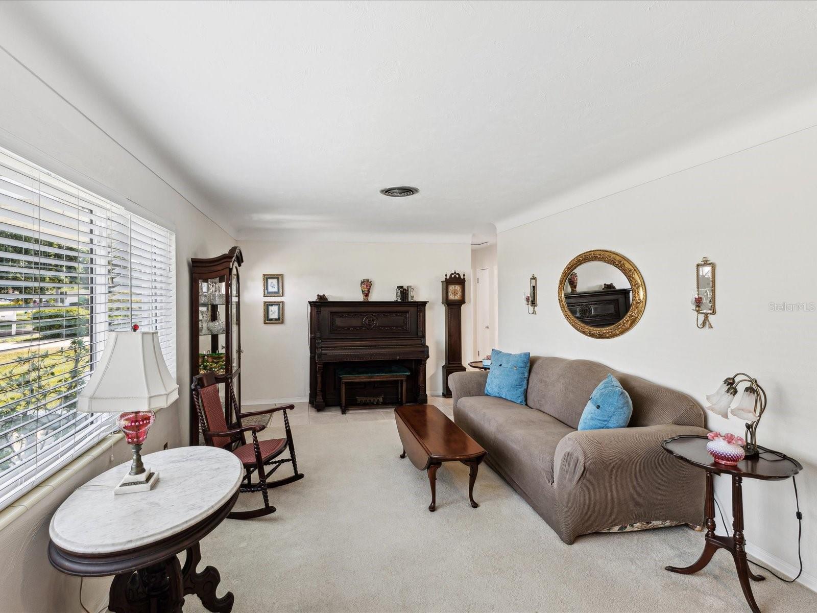 Image 3 of 21 For 5812 52nd Avenue N