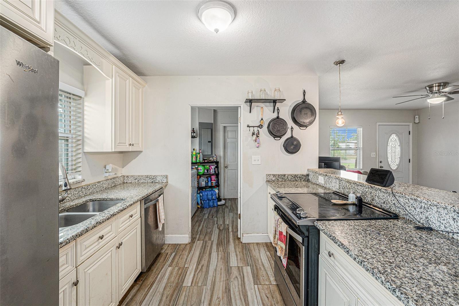Image 10 of 30 For 9616 56th Street N