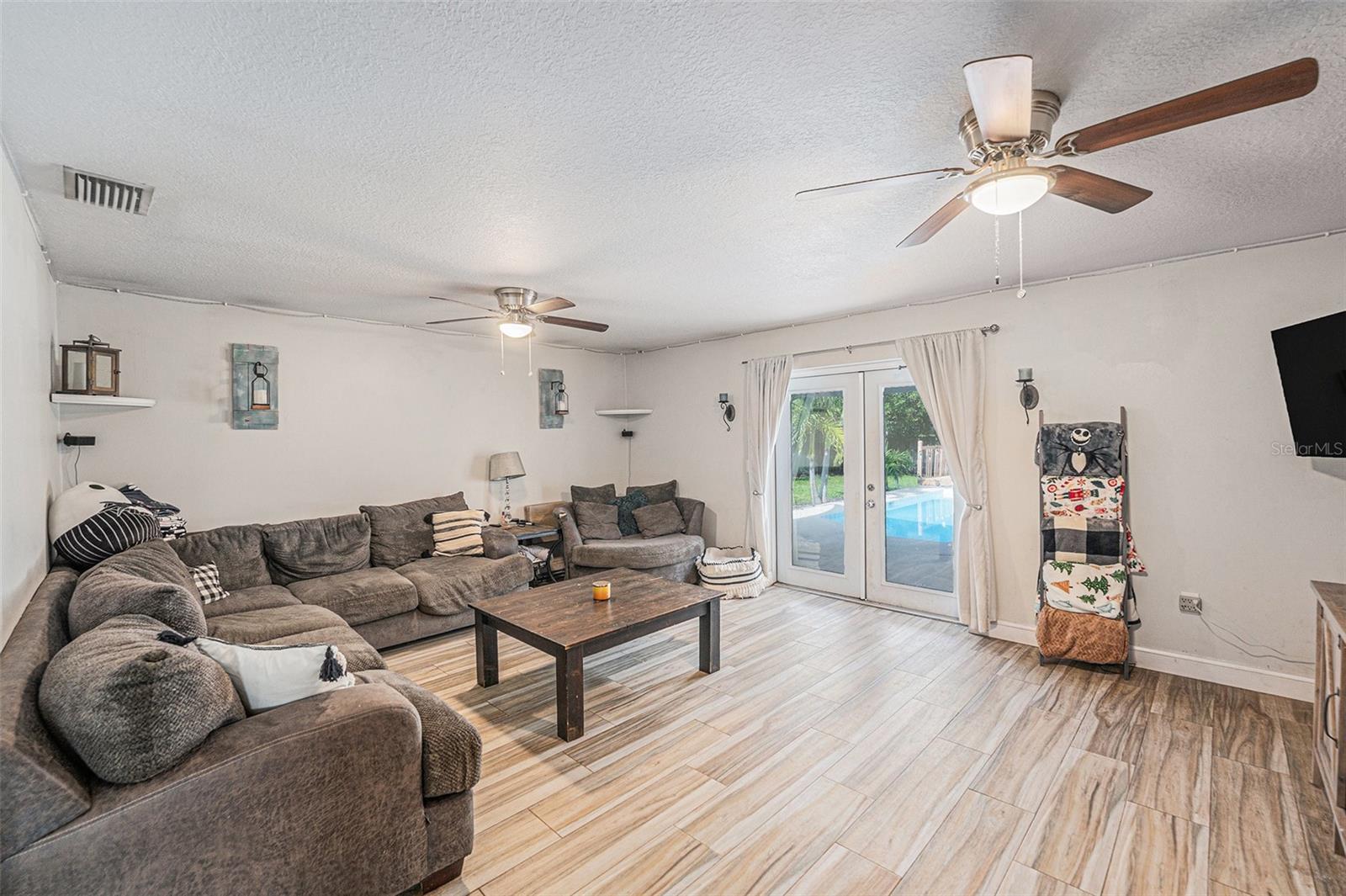 Image 11 of 30 For 9616 56th Street N