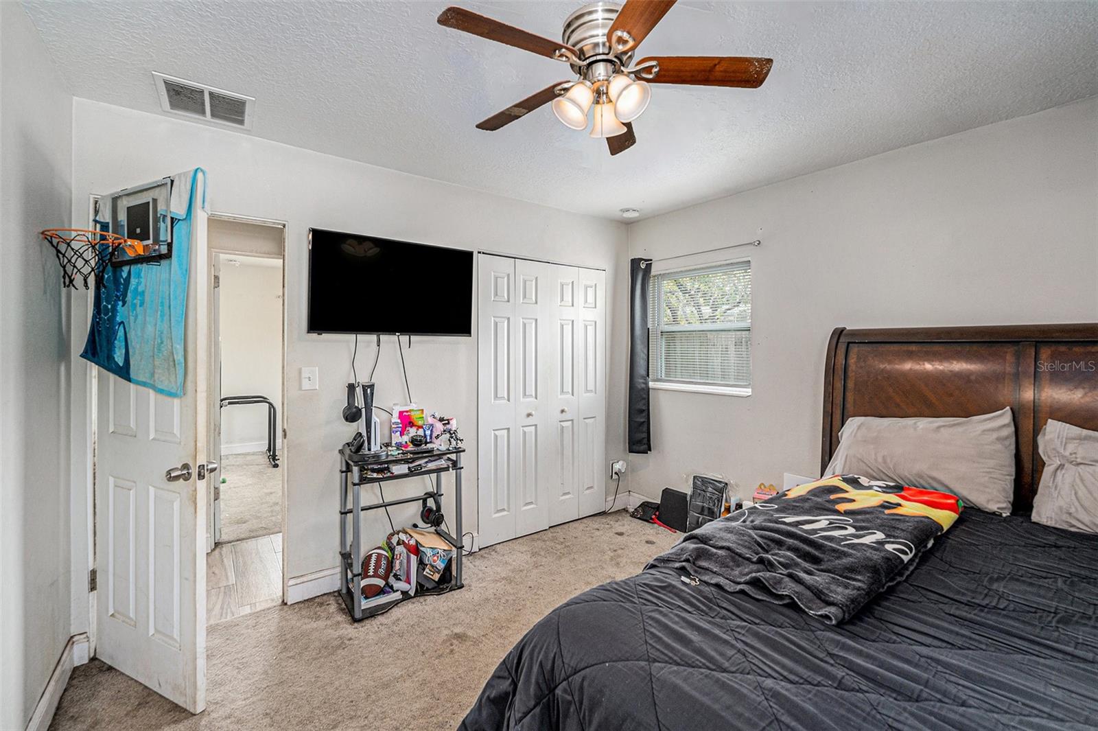 Image 19 of 30 For 9616 56th Street N