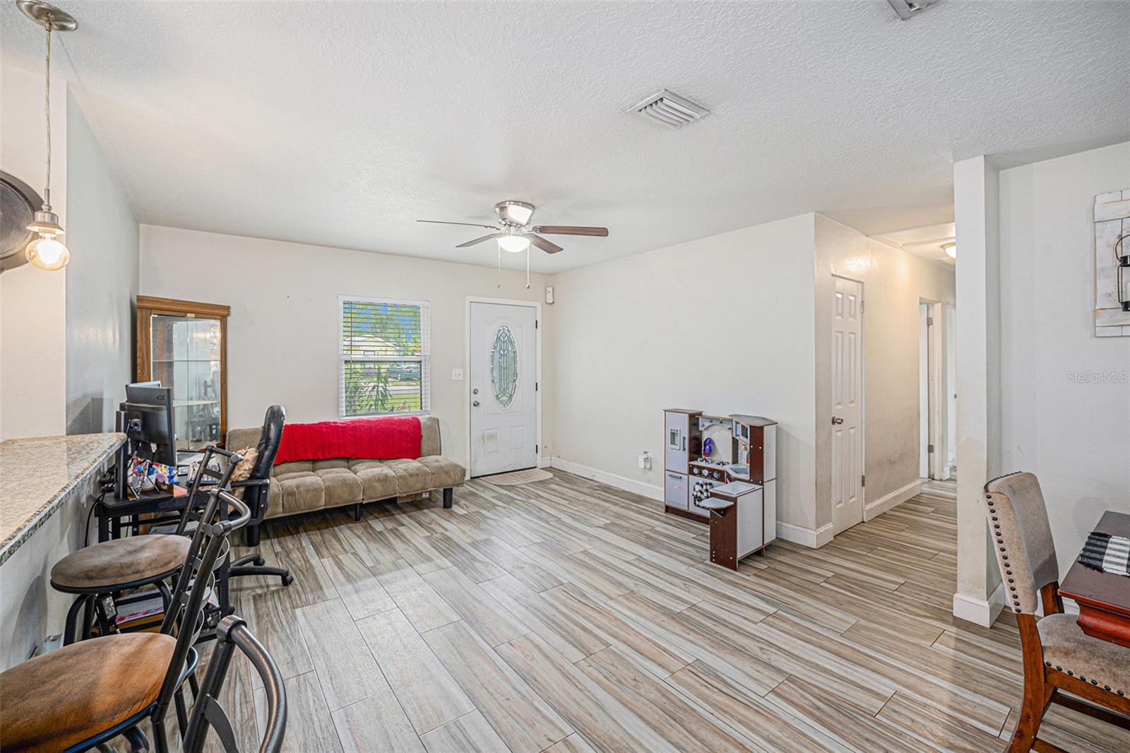 Image 6 of 30 For 9616 56th Street N
