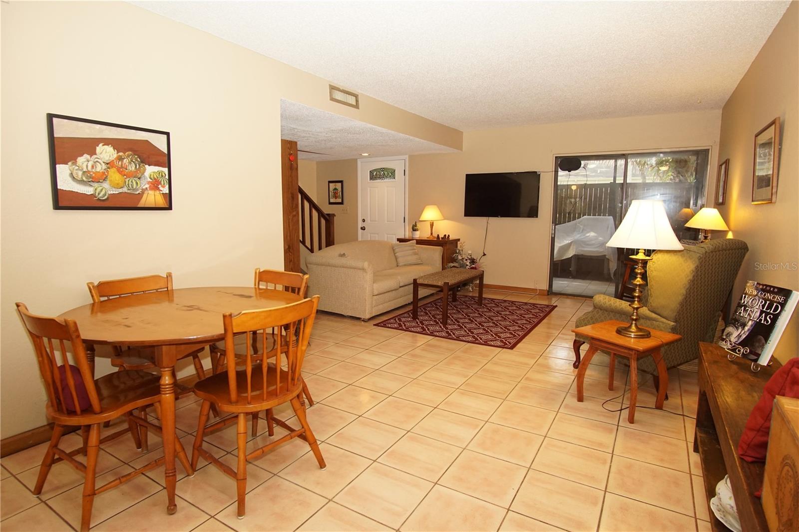 Image 3 of 28 For 8011 Peach Drive 103