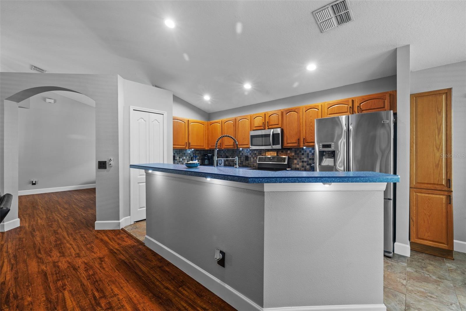 Image 12 of 61 For 18631 Le Dauphine Place