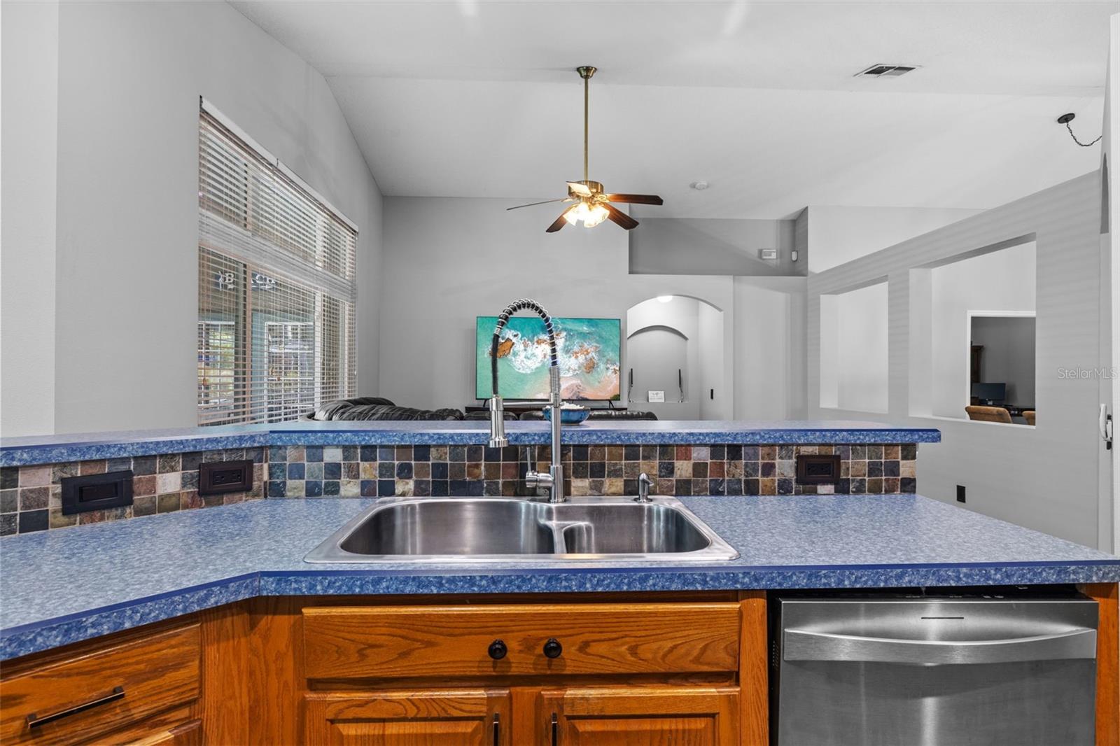 Image 15 of 61 For 18631 Le Dauphine Place
