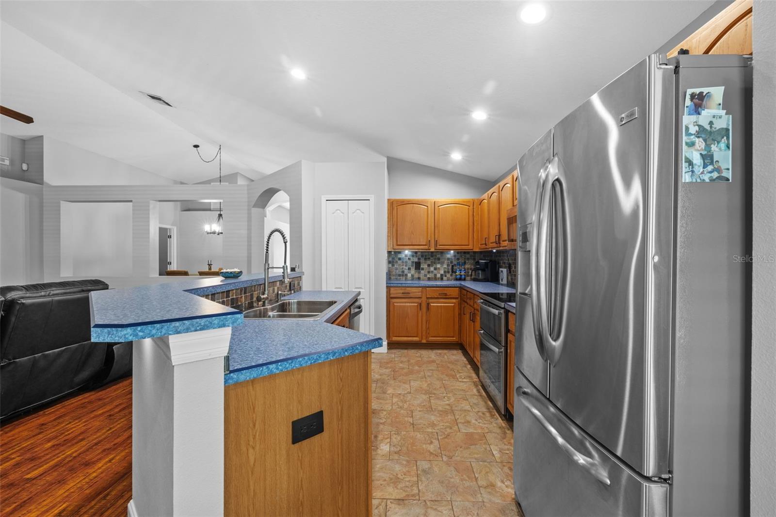 Image 16 of 61 For 18631 Le Dauphine Place