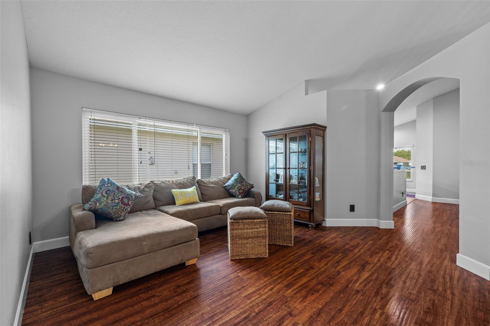 Image 29 of 61 For 18631 Le Dauphine Place