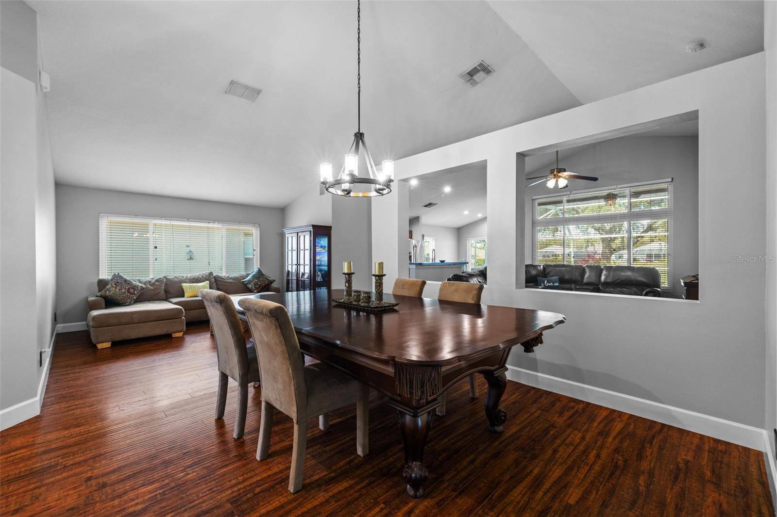 Image 30 of 61 For 18631 Le Dauphine Place