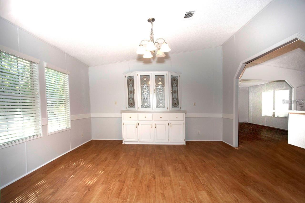 Listing photo id 9 for 5414 Miley Road A