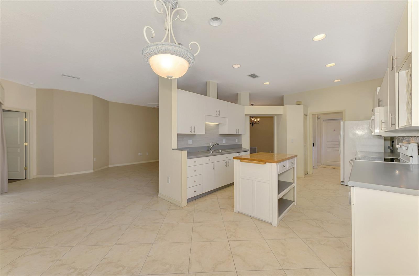Image 21 of 53 For 4350 Iola Drive