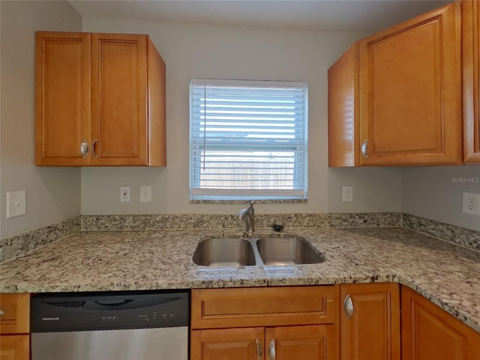 Image 7 of 17 For 5645 91st Avenue N