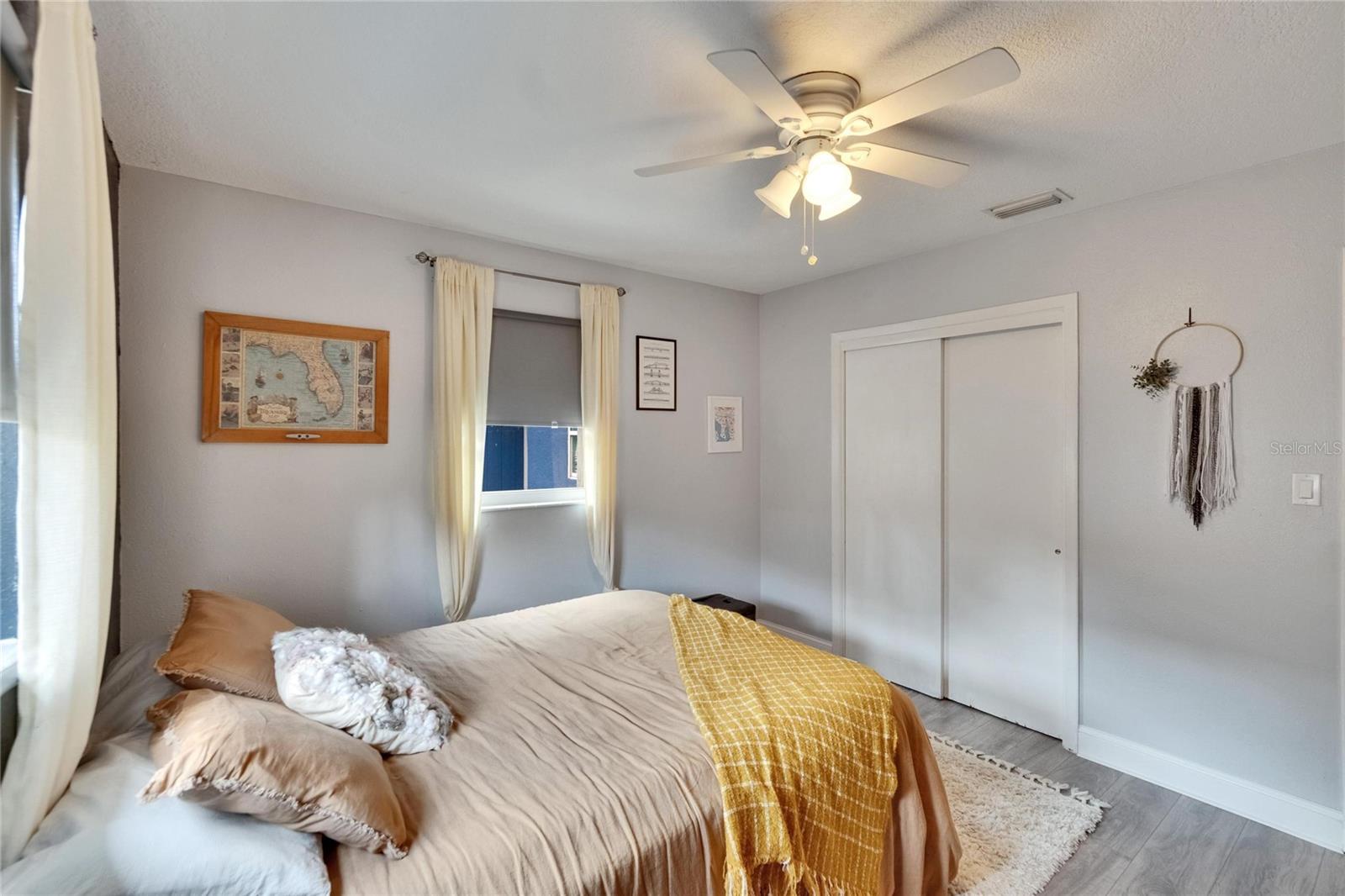 Image 21 of 36 For 6409 23rd Street