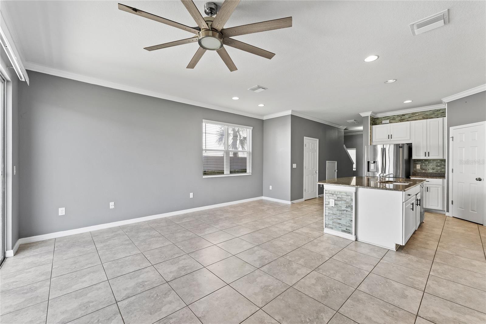Image 9 of 22 For 7103 Grand Elm Drive