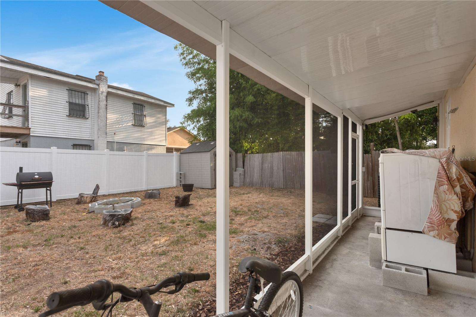 Image 20 of 25 For 2916 Crest Avenue