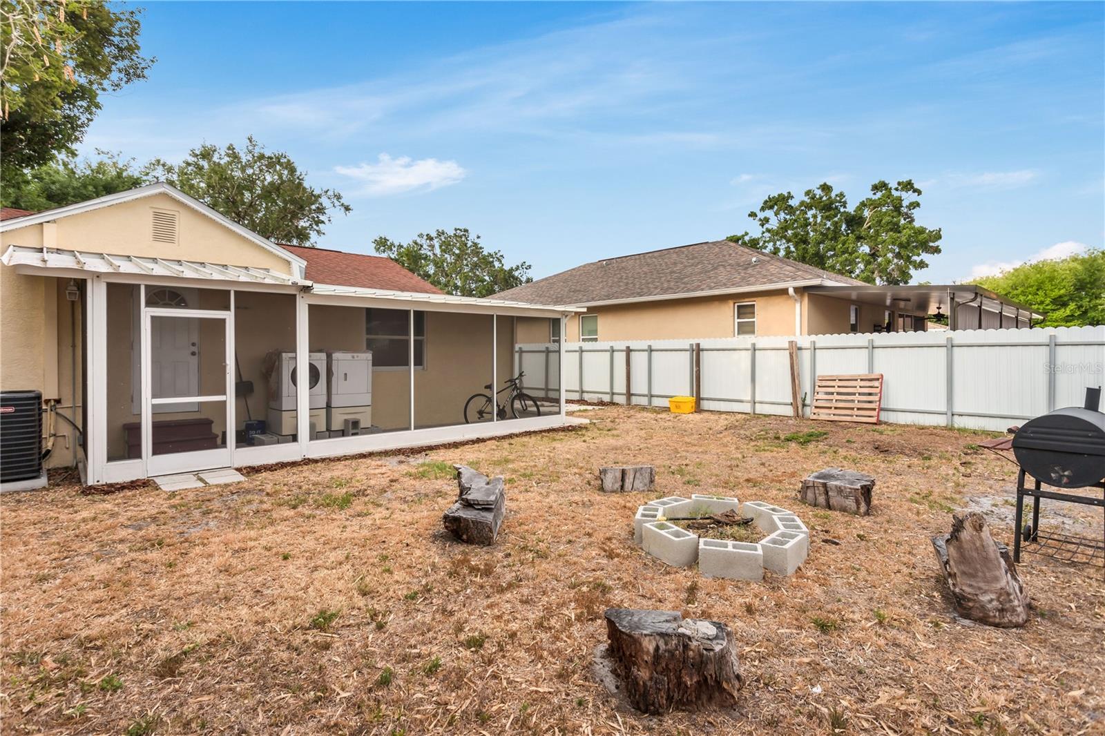 Image 22 of 25 For 2916 Crest Avenue