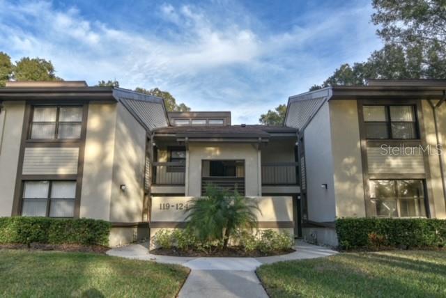 Details for 124 Woodlake Wynde, OLDSMAR, FL 34677