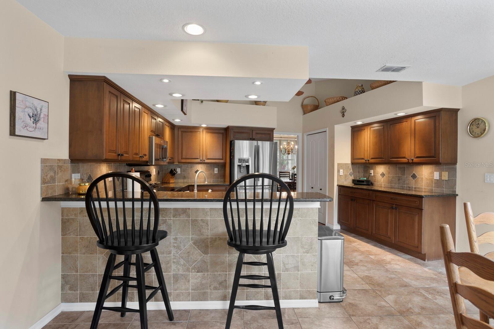 Image 19 of 44 For 4311 Beach Park Drive